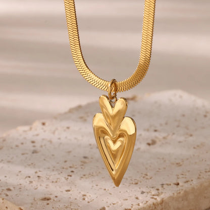 Punk Gold Color Heart Pendant Necklace for Women Stainless Steel OT Buckle Beaded Neck Chain Choker Y2K Jewelry Accessories